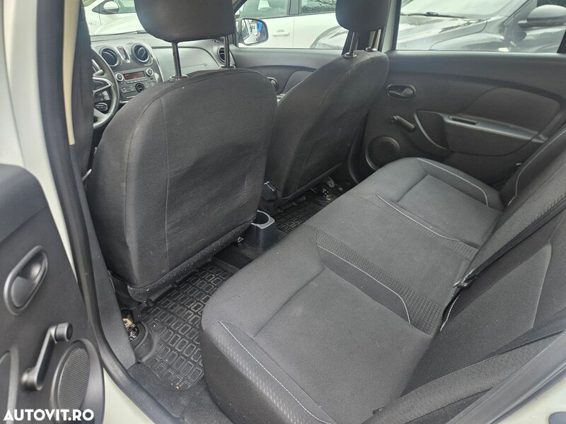 Dacia Logan
